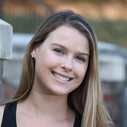 Alexandra Johnson headshot