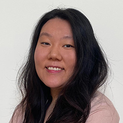 Christine Rhee headshot