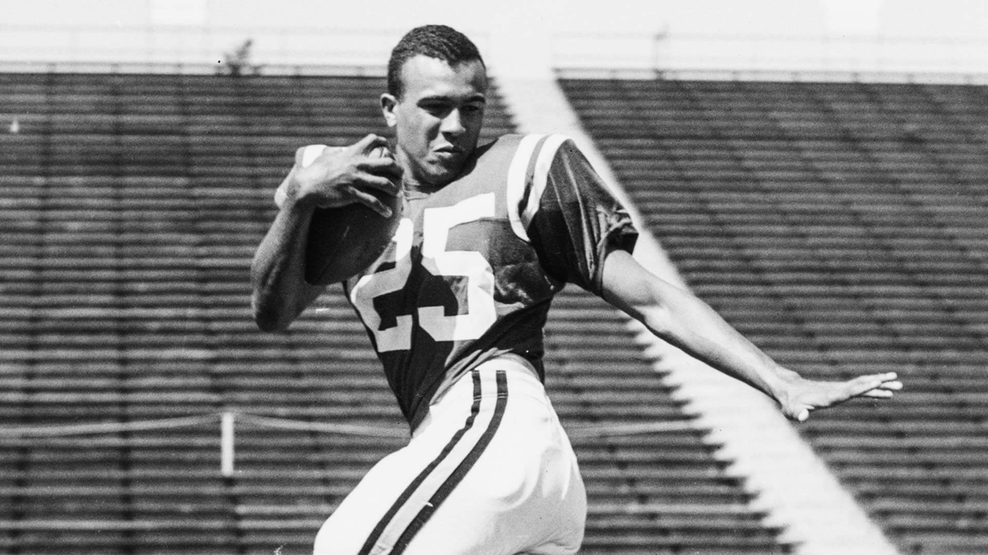 Darryl Hill archival photo
