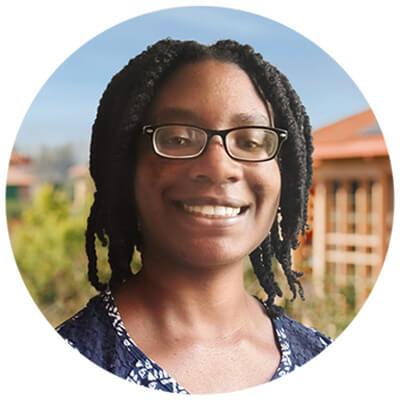 Elizabeth Childs headshot