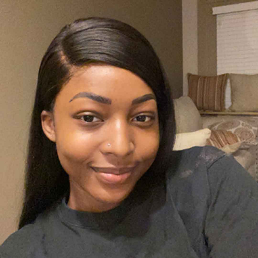Hameenat Adekoya headshot