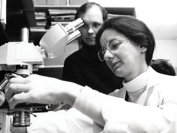 Rita Colwell works in UMD lab