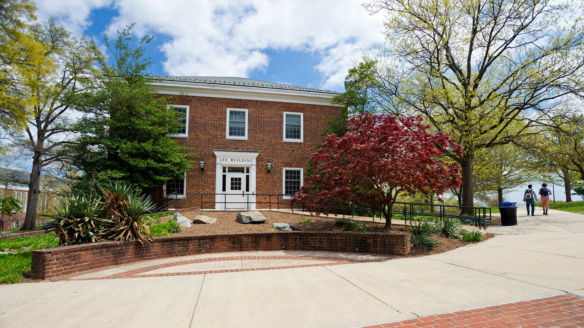 Lee Building