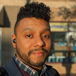 Raymond Nevo headshot