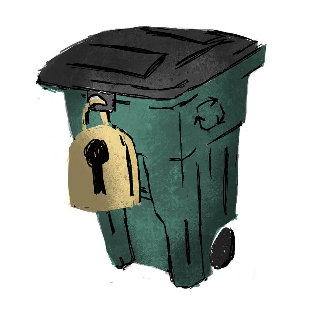 Recycling bin with lock on it